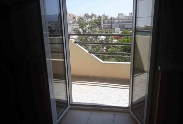 APARTMENT FOR RENT IN MIRES