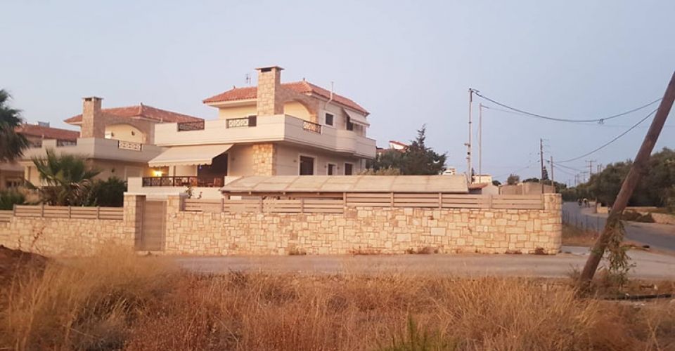 VILLA 250 m² FOR SALE IN GOUVES