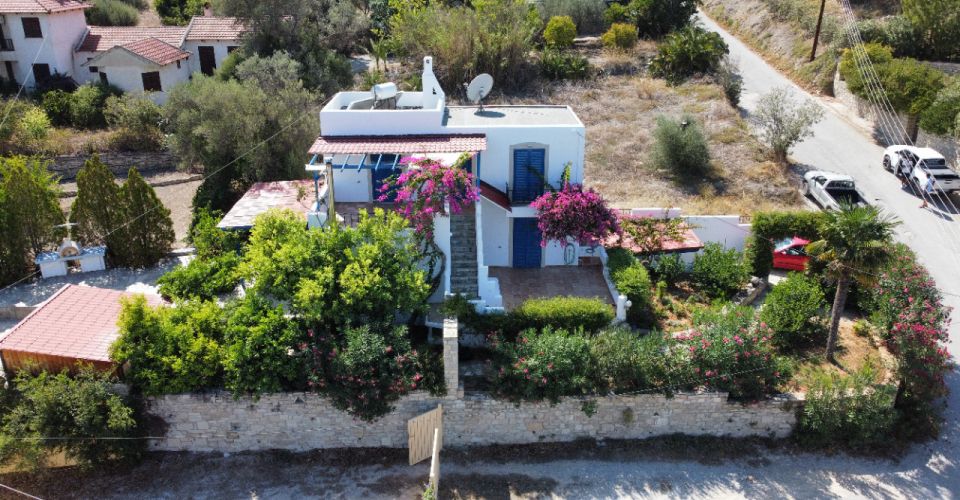 HOUSE 115 m² FOR SALE IN KAMILARI