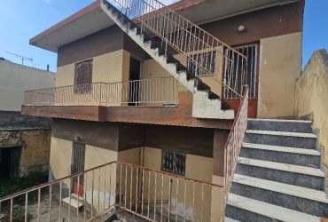 TWO APARTMENT BUILDING 190 m² FOR SALE IN TIMPAKI